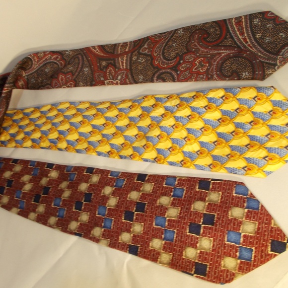 Bulk lot 3 EUC quality men's neckties, nice!!! - Picture 5 of 5
